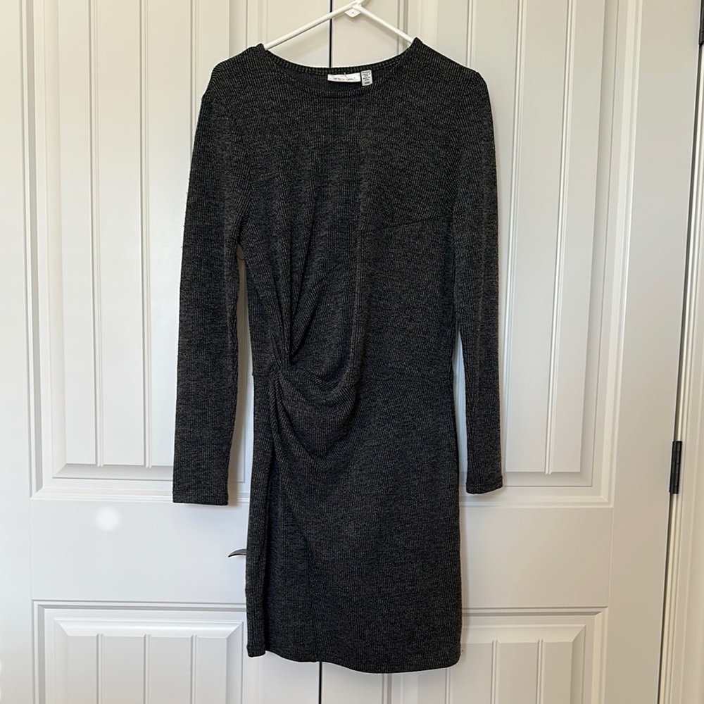 Elegant Black Long Sleeve Dress